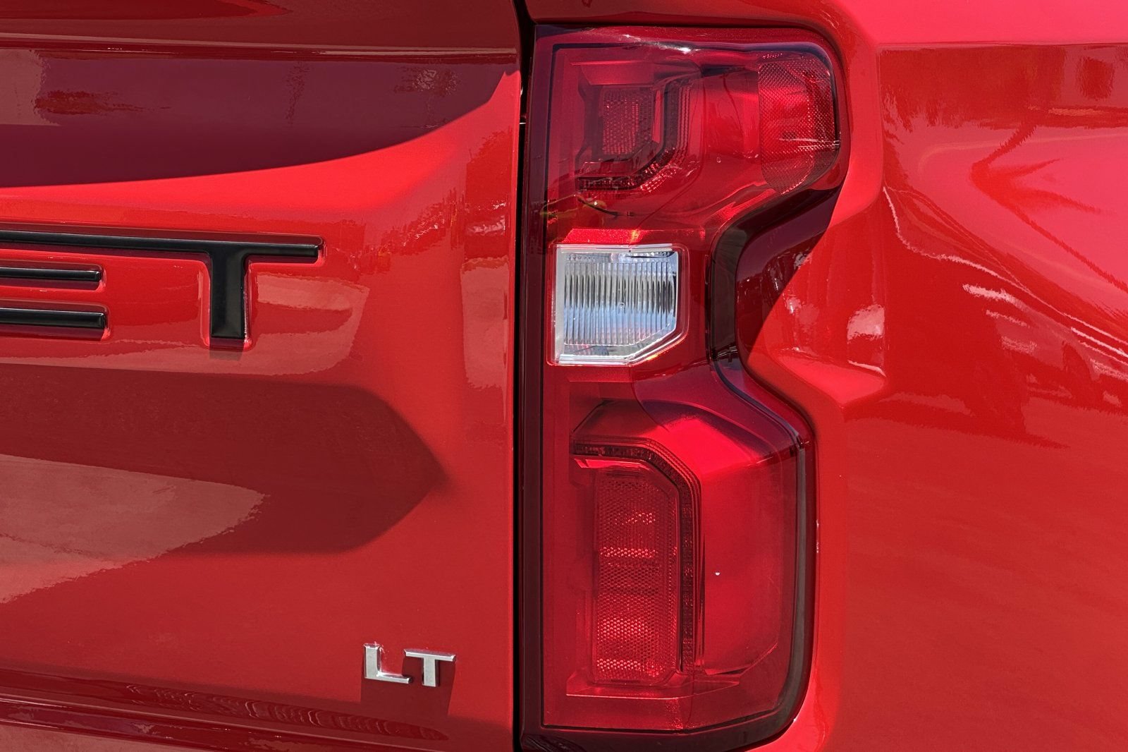 Used 2023 Chevrolet Silverado 1500 LT Trail Boss AWD/4WD image 25