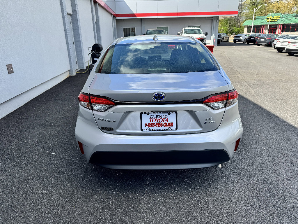 Used 2025 Toyota Corolla LE w/ LE Premium Package AWD/4WD image 6