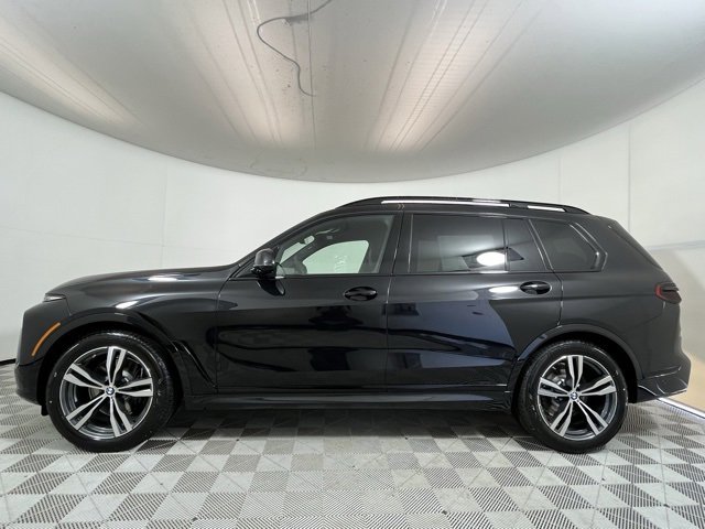 New 2026 BMW X7 xDrive40i w/ M Sport Package image 4