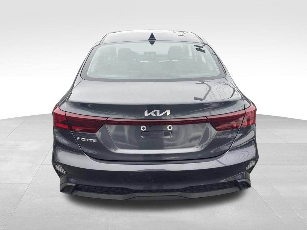 Certified 2023 Kia Forte LXS w/ LXS Technology Package image 8