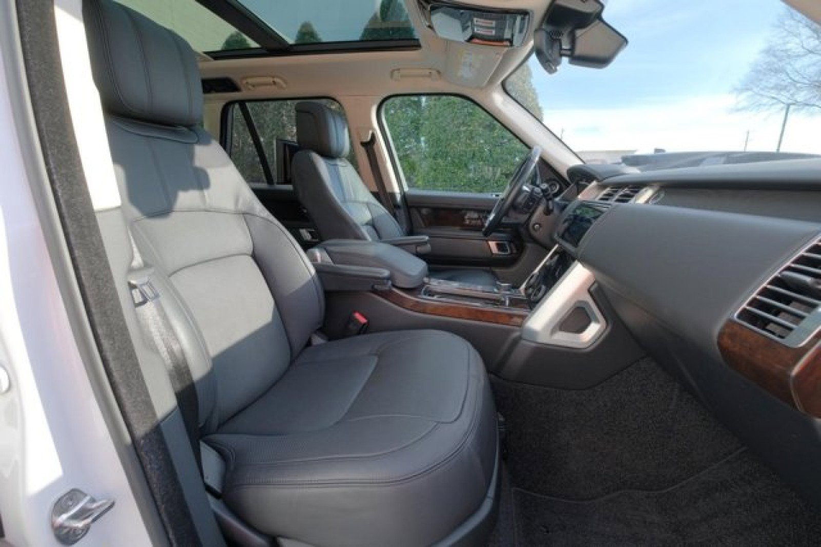 Certified 2021 Land Rover Range Rover Westminster Edition image 19