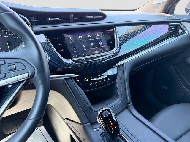 Used 2024 Cadillac XT6 Premium Luxury w/ Technology Package image 30