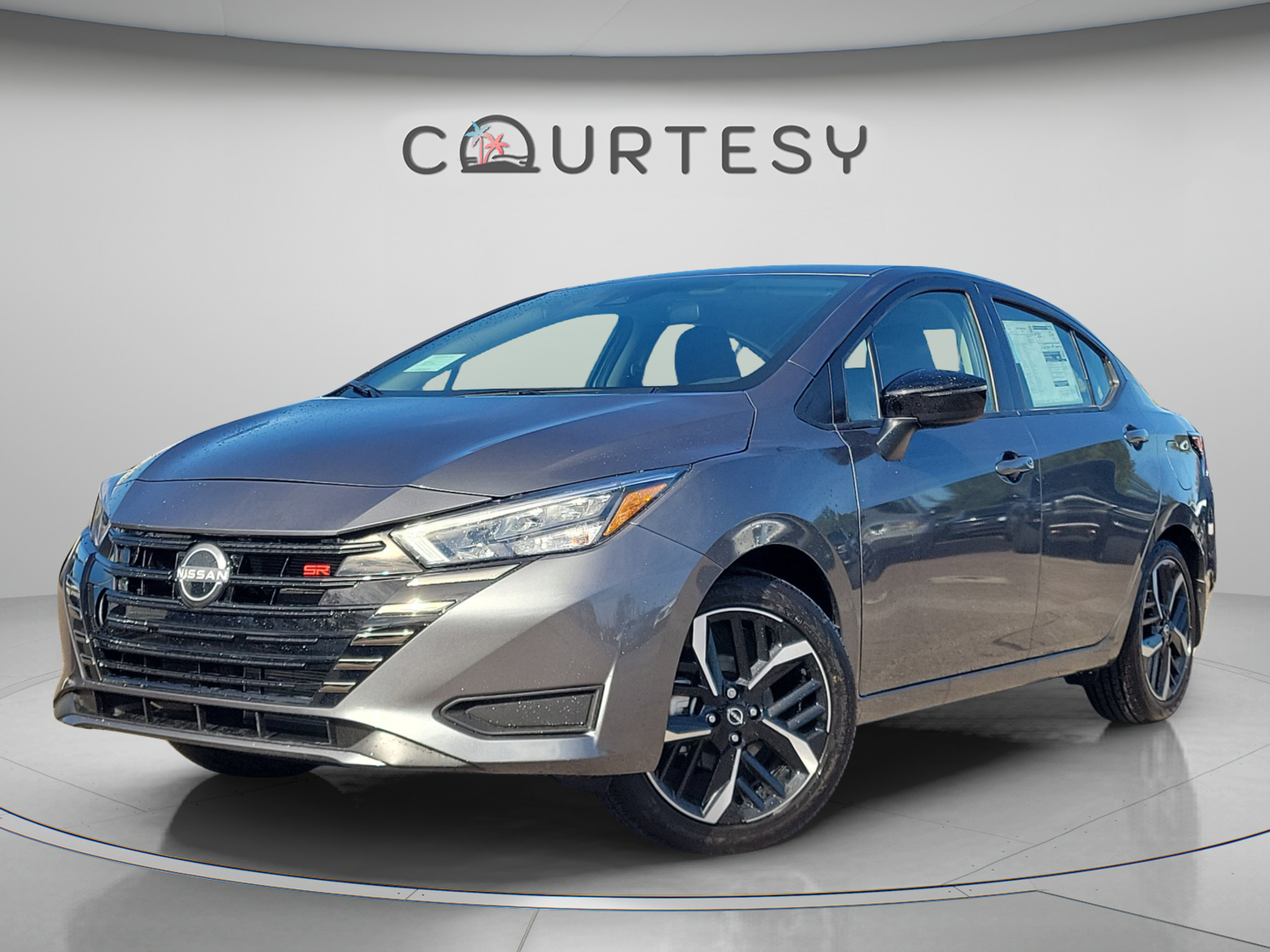 New 2025 Nissan Versa SR w/ Trunk Package FWD image 1