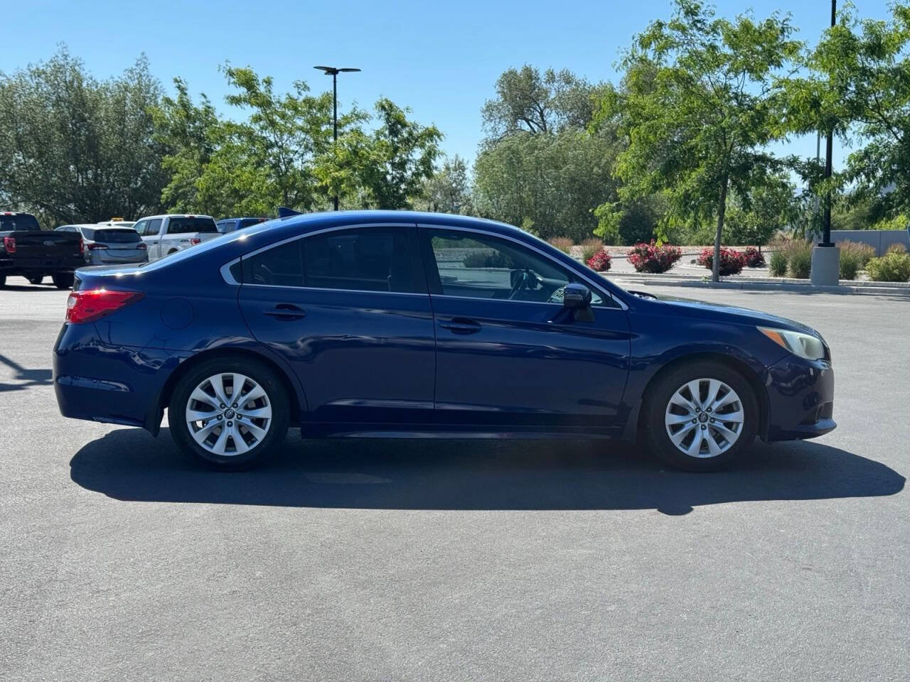 Used 2017 Subaru Legacy 2.5i Premium AWD/4WD image 8