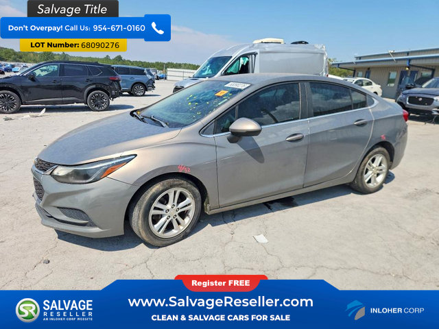 Used 2018 Chevrolet Cruze LT FWD image 1