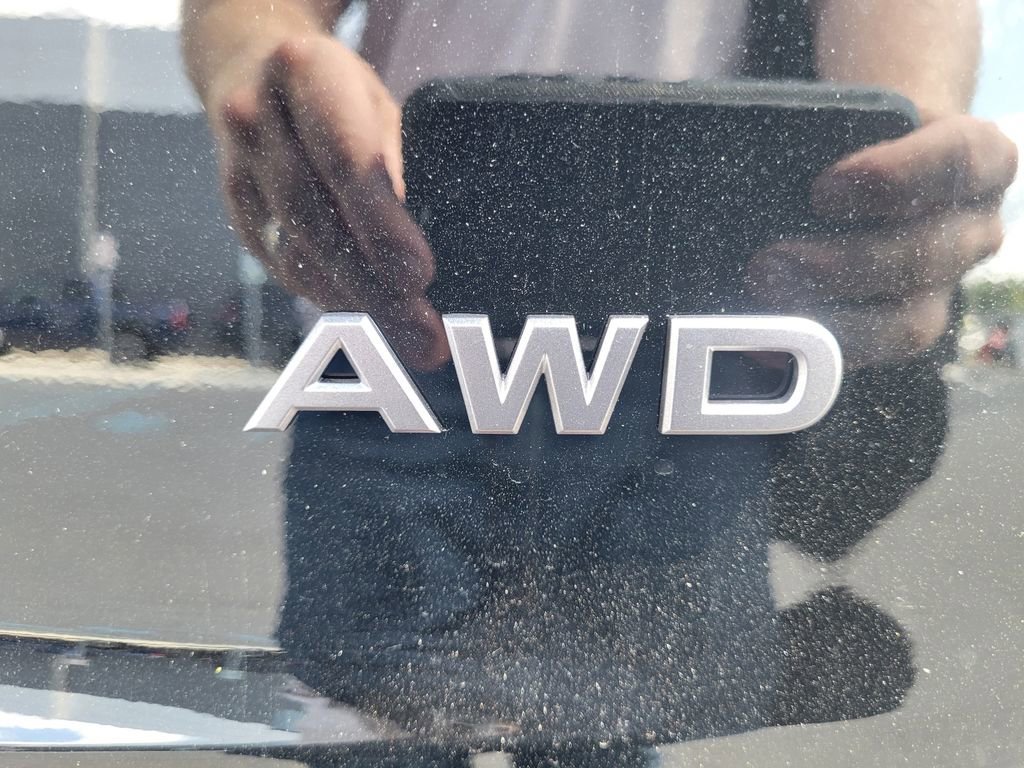 New 2026 Nissan Rogue S image 6