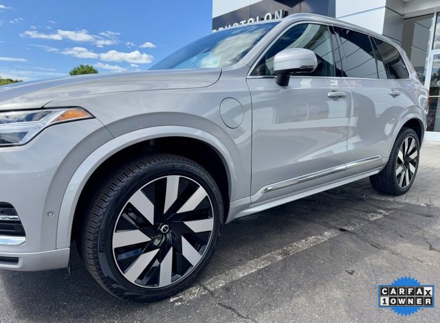 Used 2023 Volvo XC90 T8 Ultimate w/ Protection Package Premier image 13