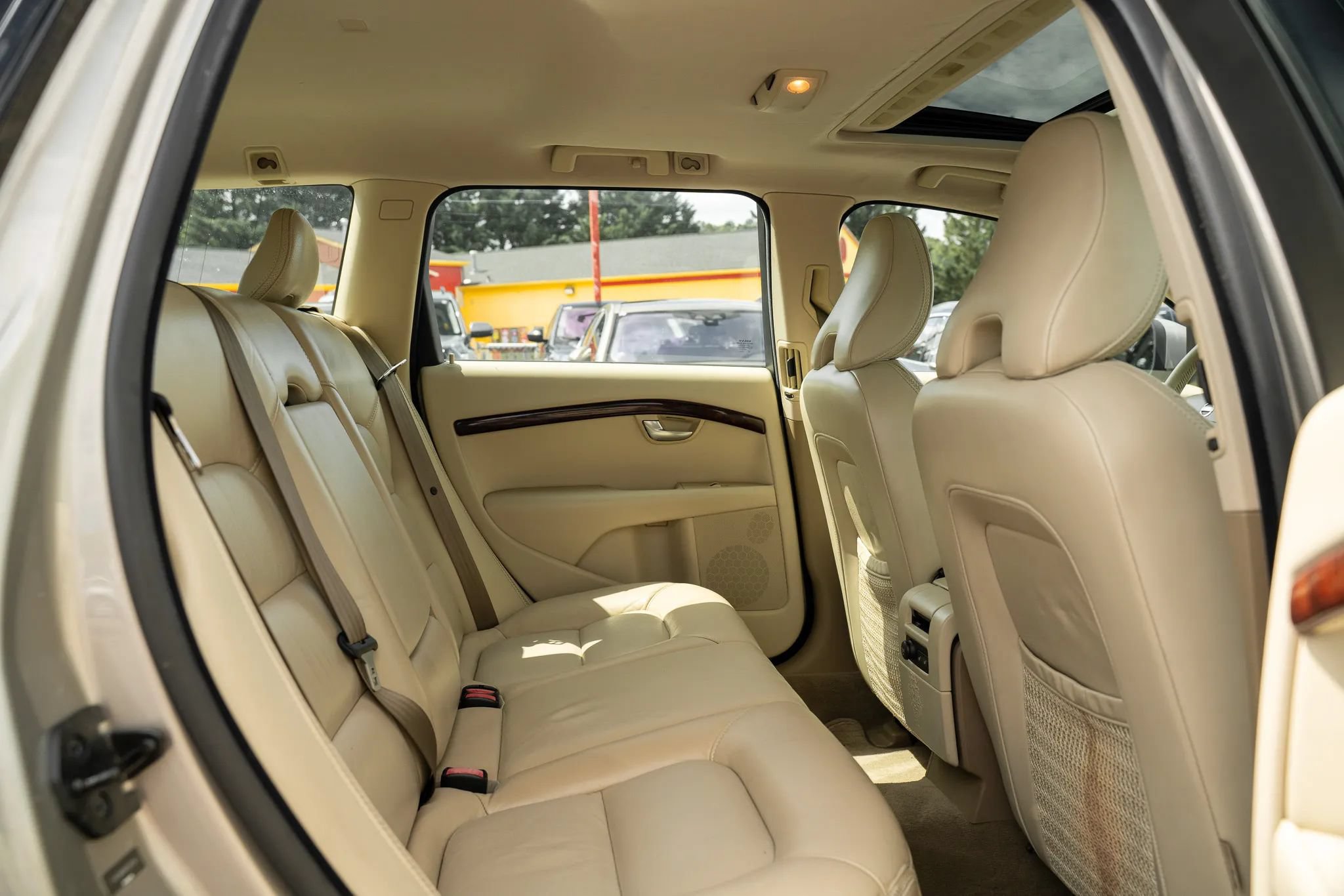 Used 2008 Volvo XC70 3.2 AWD/4WD image 11