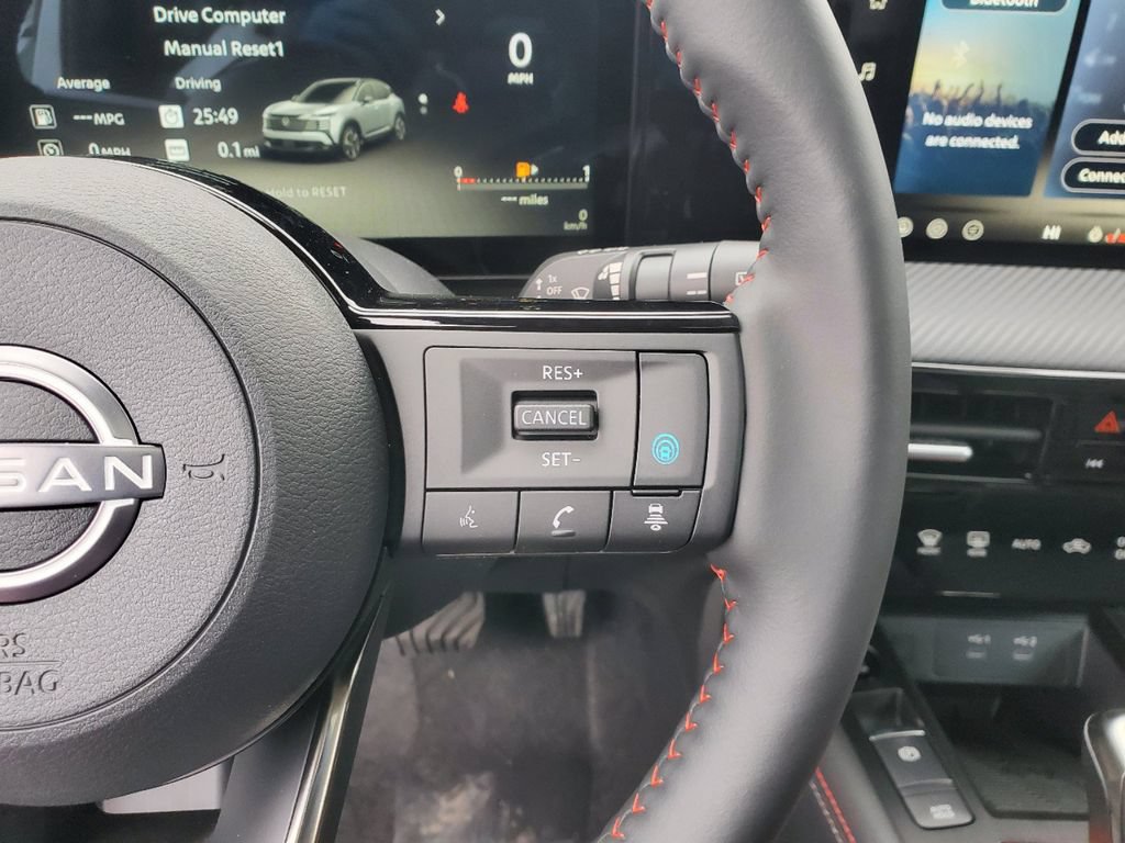 New 2026 Nissan Kicks SR w/ SR Premium Package FWD image 23