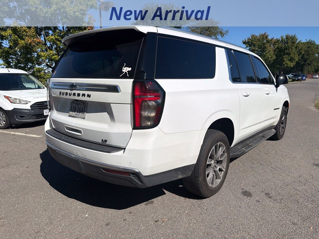 Used 2022 Chevrolet Suburban LT w/ LT Signature Package AWD/4WD image 7