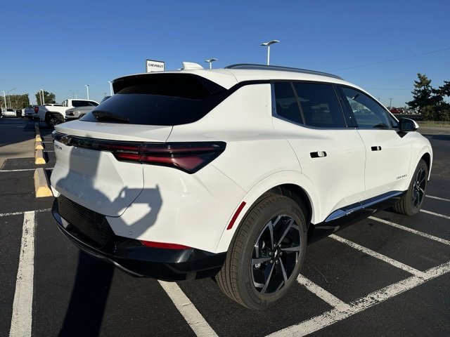 New 2024 Chevrolet Equinox EV LT image 5