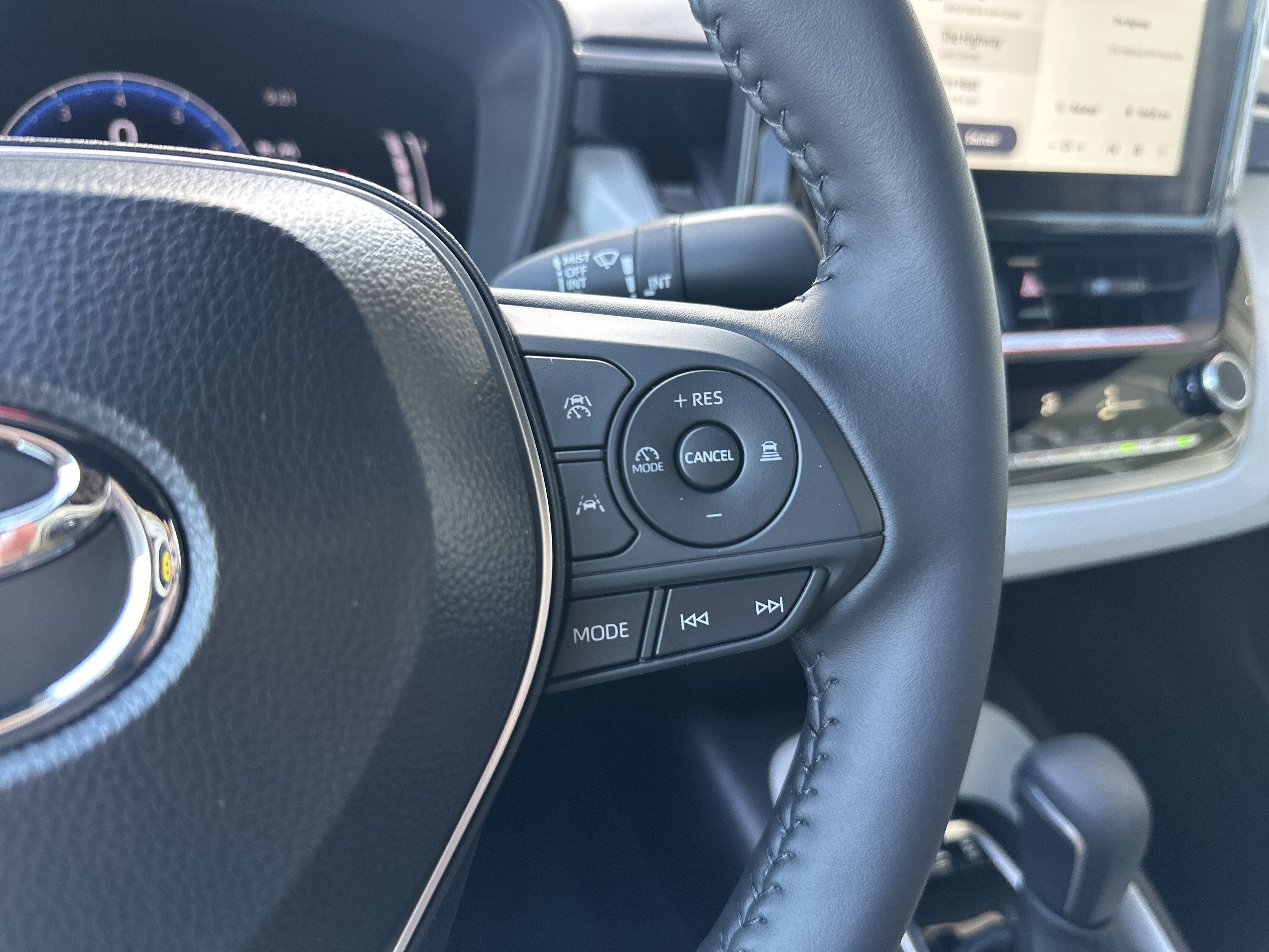 New 2026 Toyota Corolla SE image 28