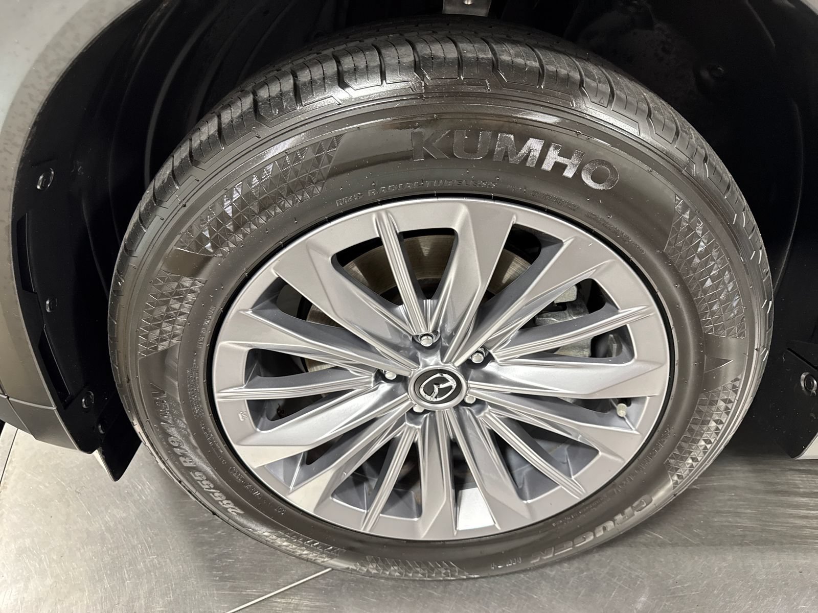 Used 2025 MAZDA CX-90 3.3 Turbo w/ Select Package AWD/4WD image 2