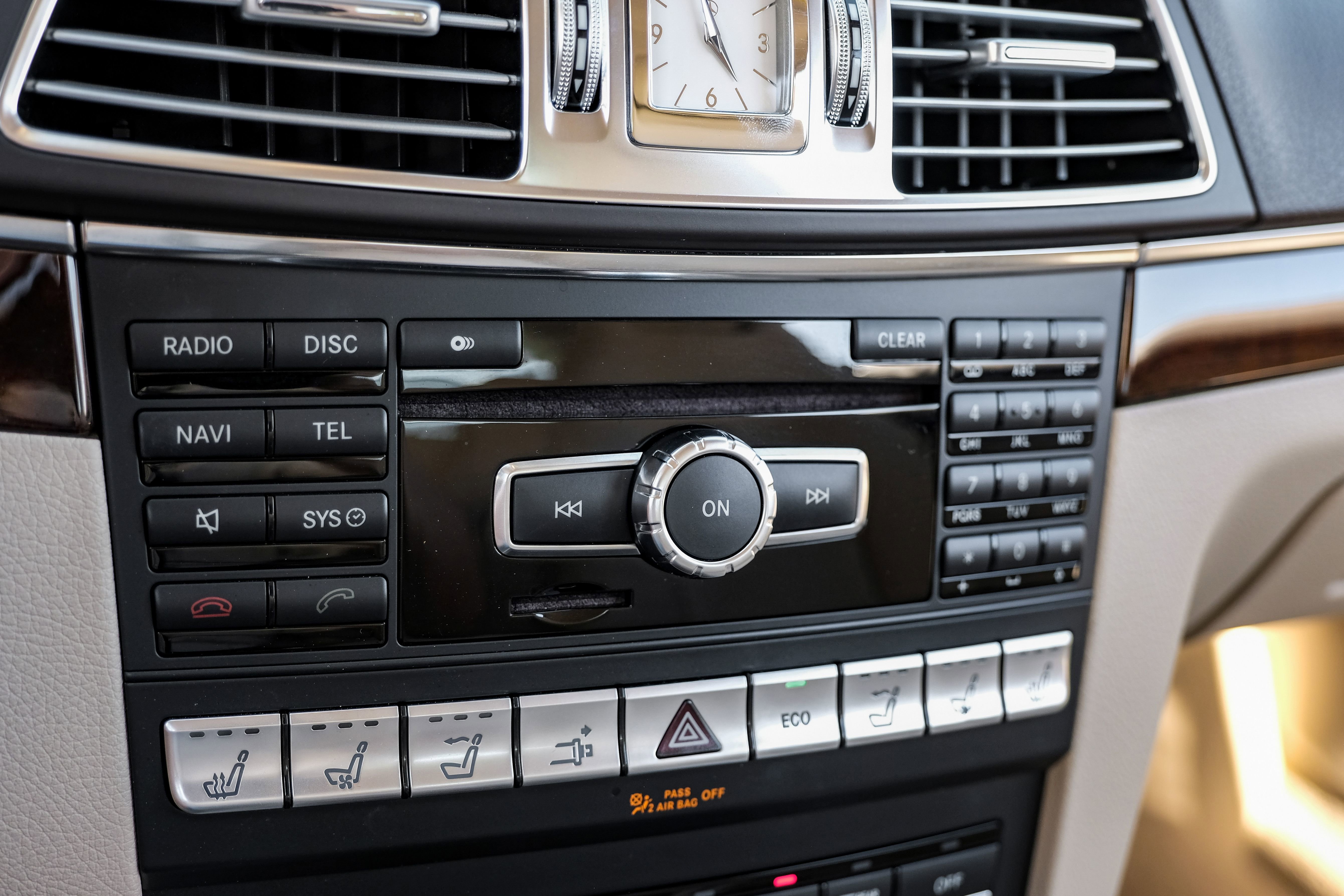 Used 2014 Mercedes-Benz E 550 Cabriolet w/ Premium 1 Package image 20