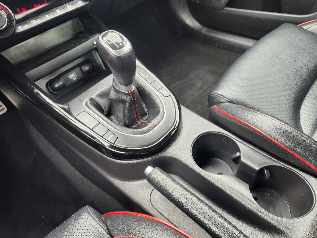 Certified 2022 Kia Forte GT image 25