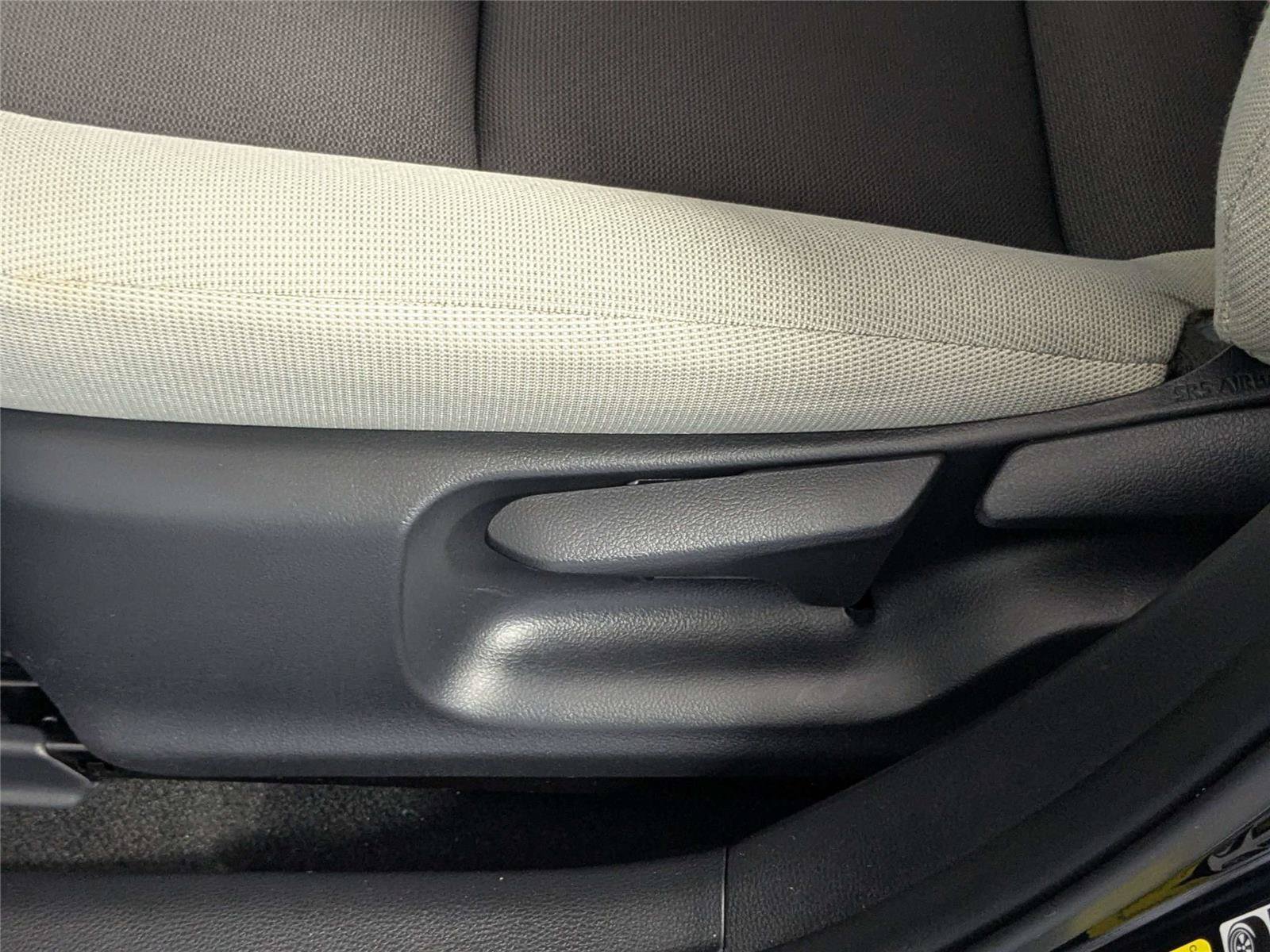 Certified 2023 Toyota Corolla LE FWD image 10