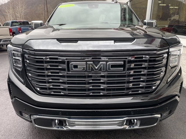 Used 2024 GMC Sierra 1500 Denali Ultimate AWD/4WD image 3