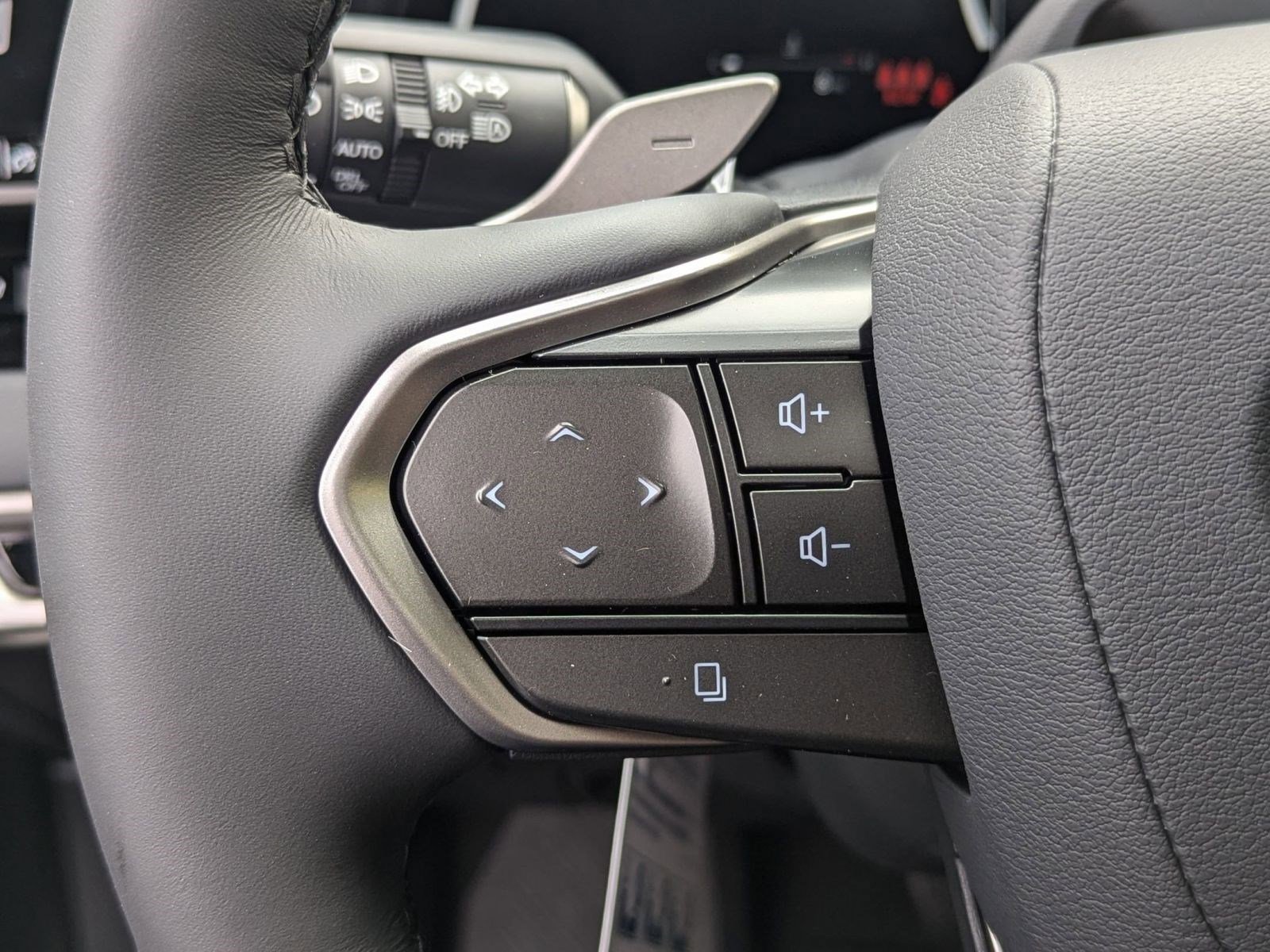 New 2025 Lexus RX 350 w/ Luxury Package image 15