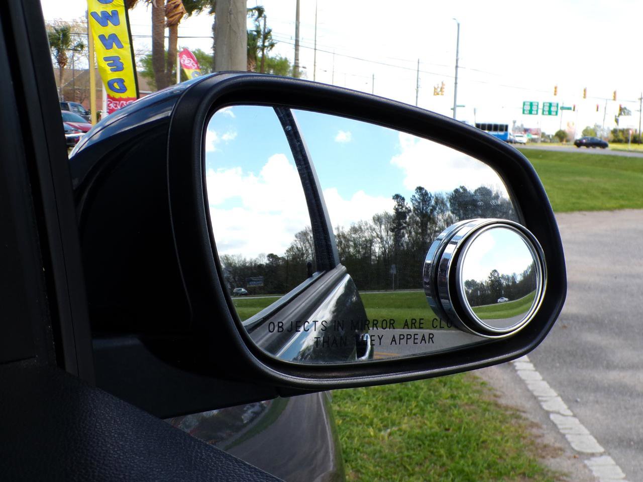 Used 2022 Chevrolet Spark LT FWD image 22