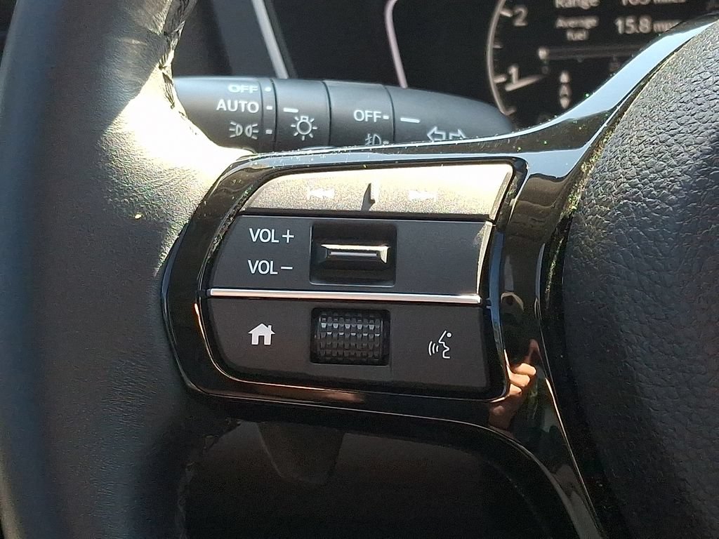 Used 2024 Honda Pilot Touring image 21