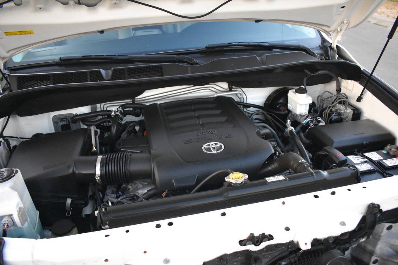 Used 2013 Toyota Sequoia Platinum AWD/4WD image 88
