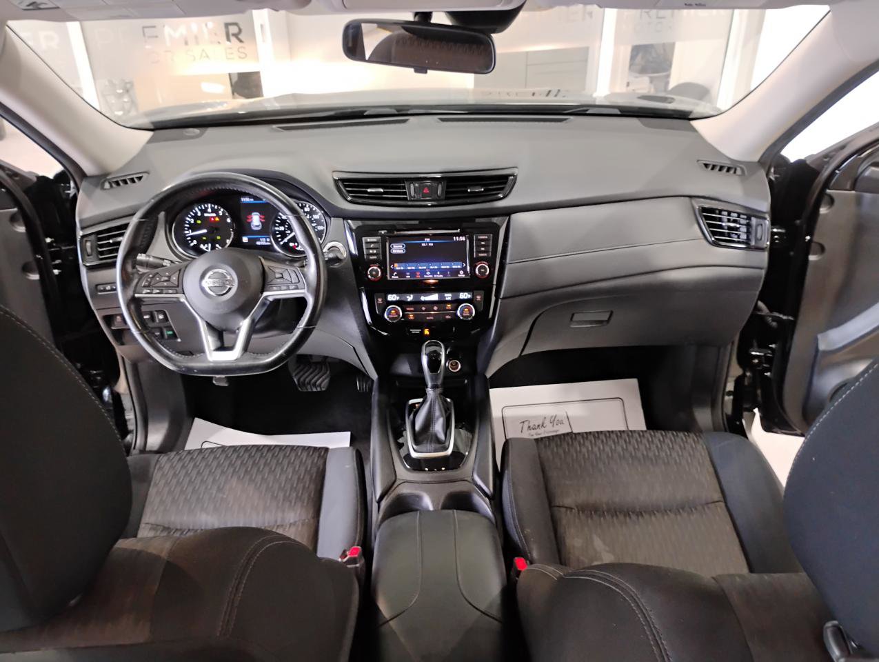 Used 2019 Nissan Rogue SV FWD image 21