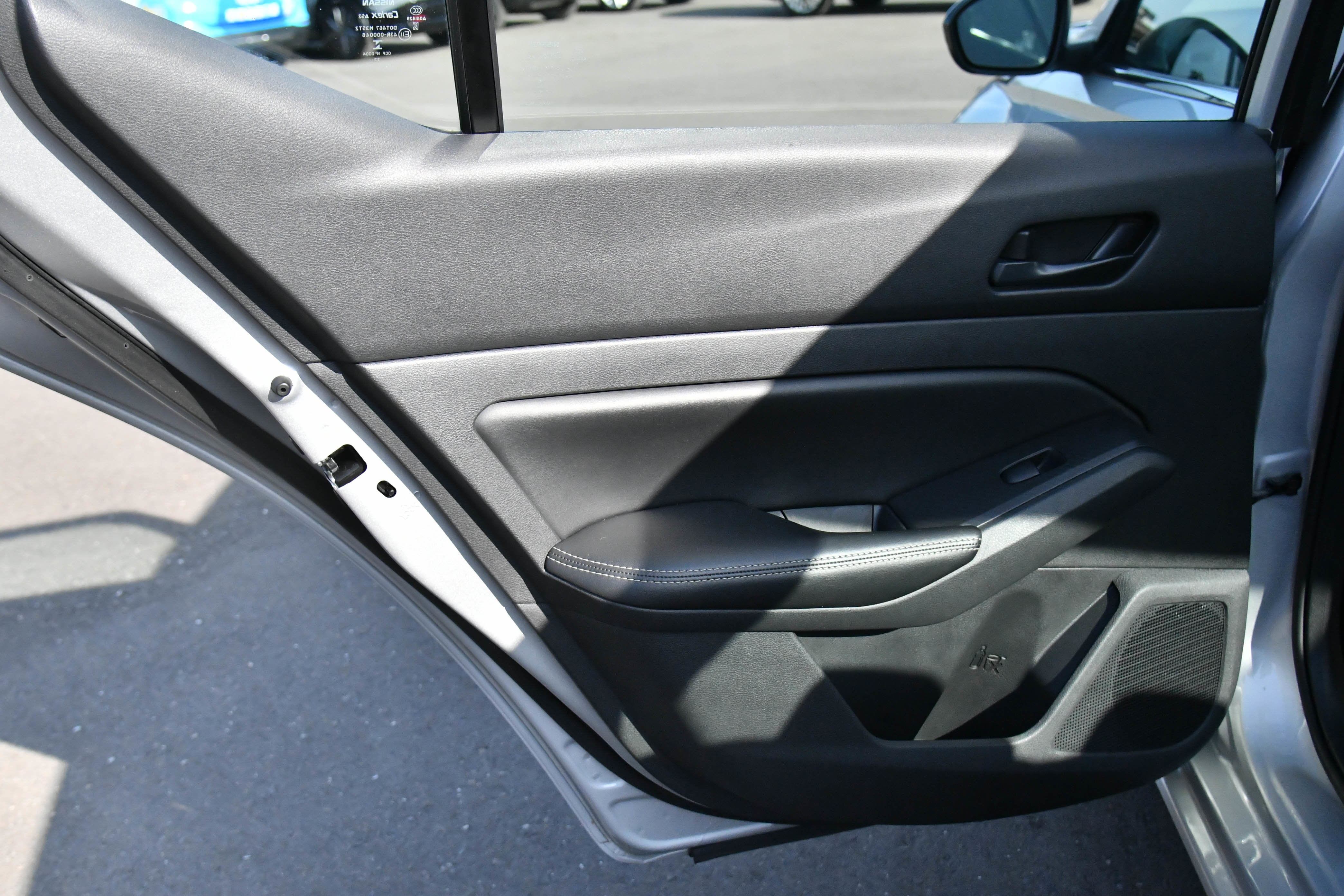 Used 2024 Nissan Altima 2.5 SV image 31