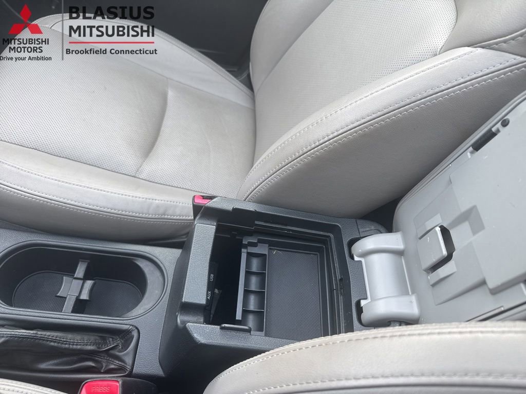 Used 2017 Subaru Forester 2.5i Limited AWD/4WD image 32