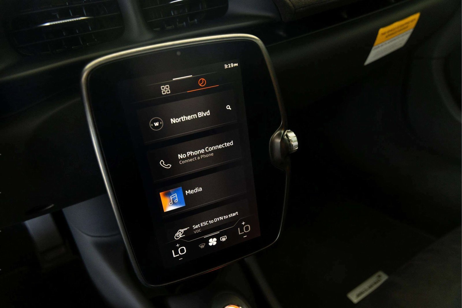 New 2026 McLaren Artura image 38