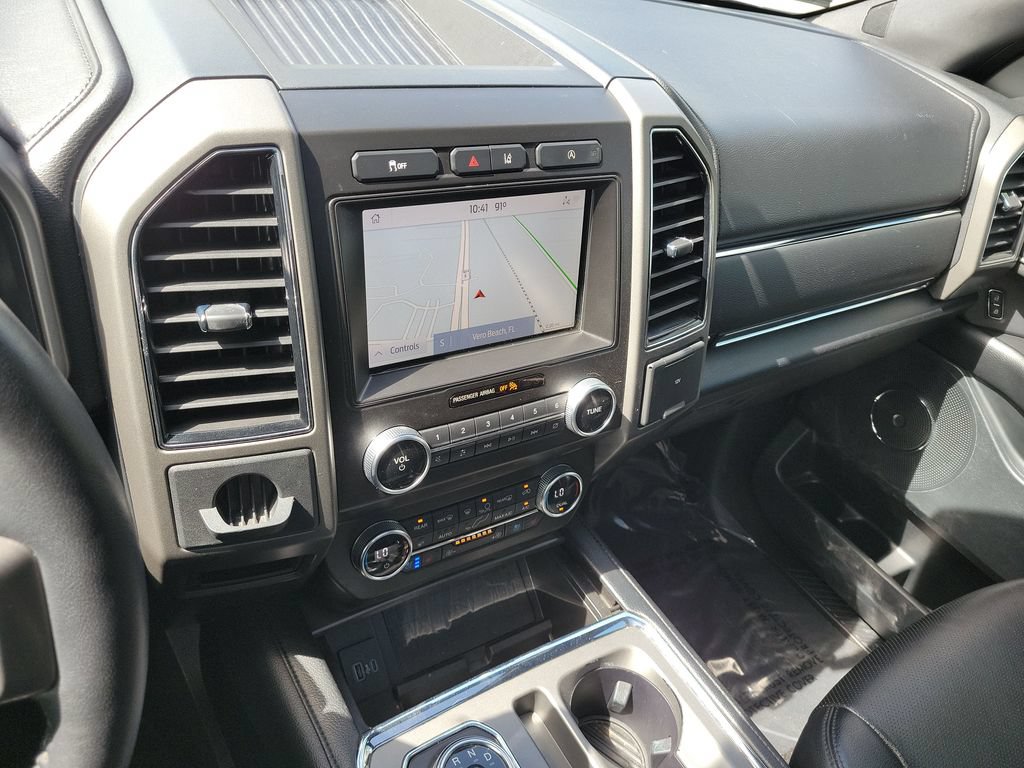Used 2021 Ford Expedition XLT RWD image 14