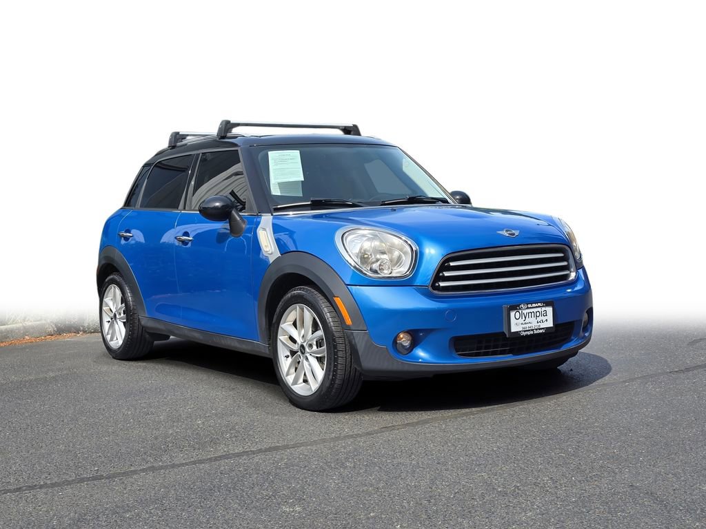 Used 2012 MINI Cooper Countryman FWD image 1