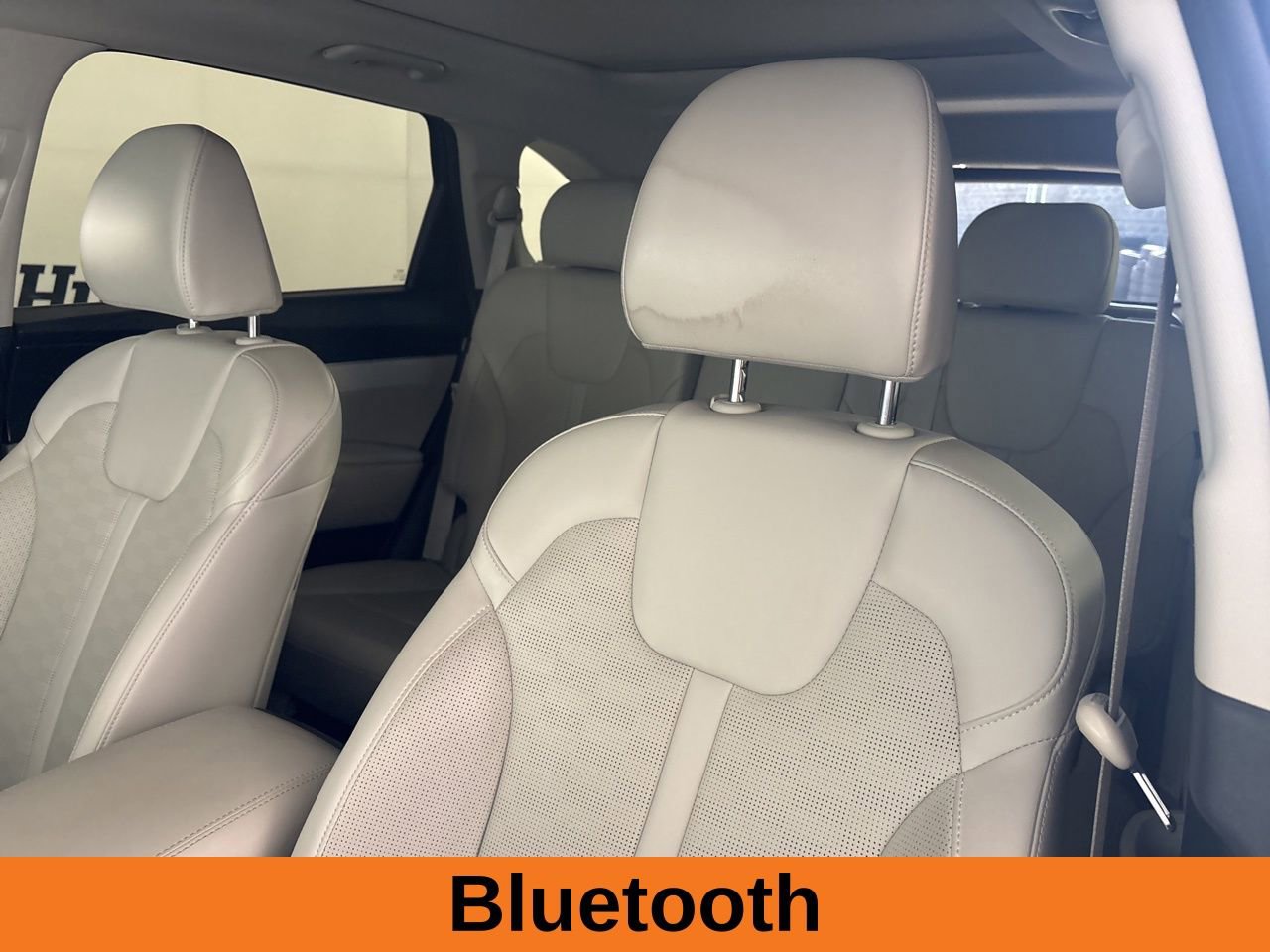 Used 2025 Kia Sorento S w/ Panoramic Sunroof Package FWD image 11