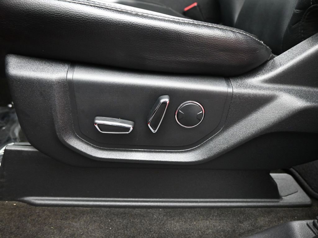 Used 2017 Ford F350 Lariat w/ Lariat Ultimate Package image 11