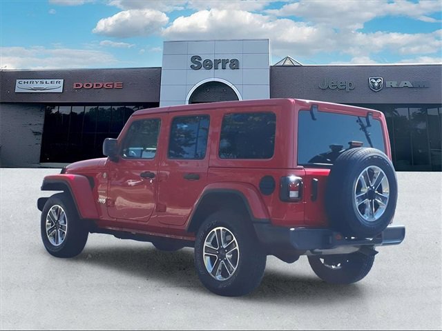 Used 2023 Jeep Wrangler Sahara image 4