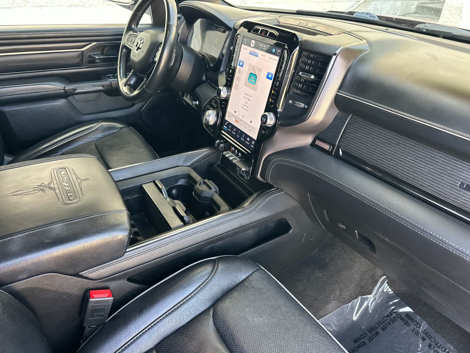 Used 2023 RAM 1500 Limited w/ Off Road Group AWD/4WD image 16