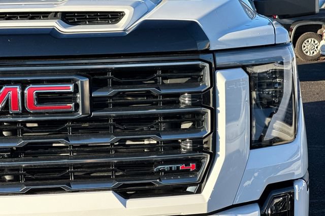 Used 2025 GMC Sierra 2500 AT4 w/ AT4 Premium Plus Package AWD/4WD image 52