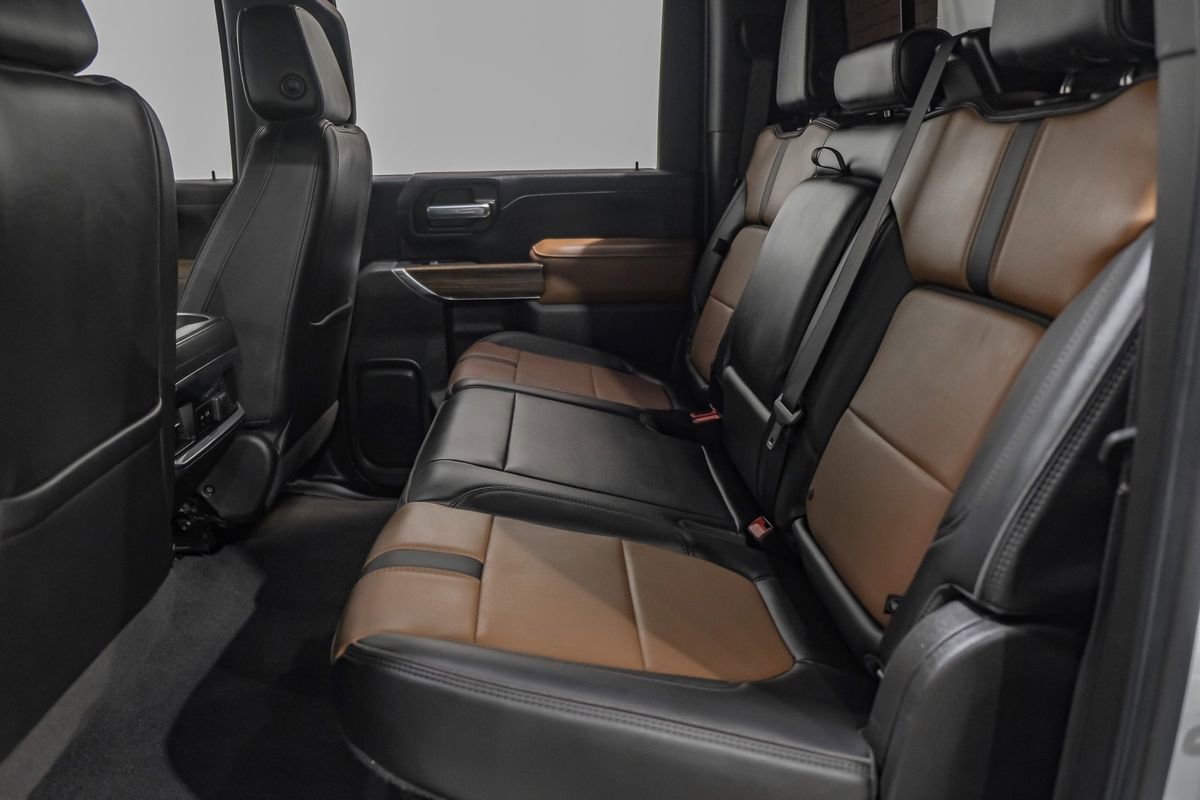 Used 2022 Chevrolet Silverado 3500 High Country image 40