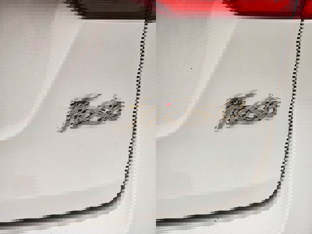 Used 2017 Ford Fiesta S image 7