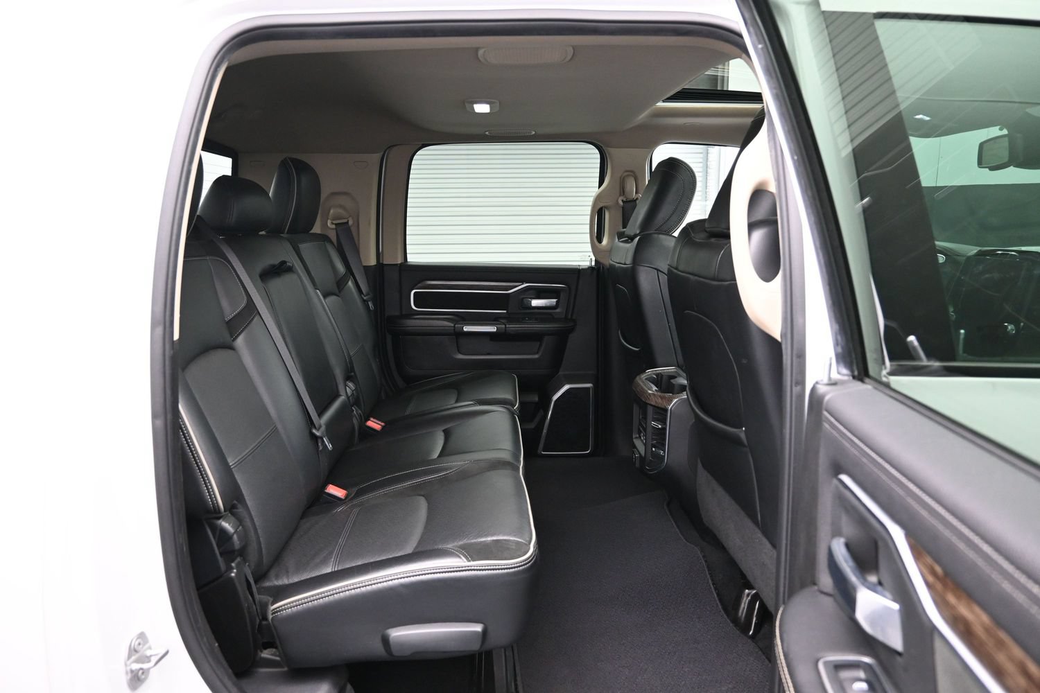 Used 2019 RAM 2500 Laramie AWD/4WD image 12