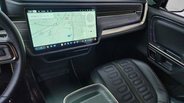 Used 2022 Rivian R1S Launch Edition image 49