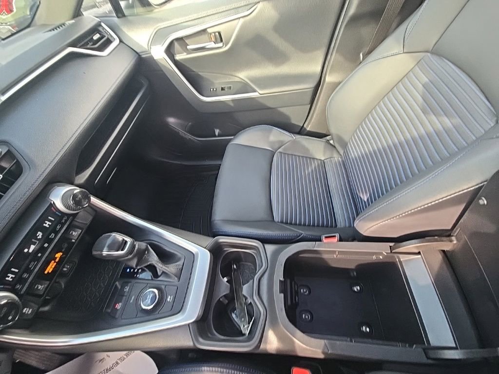 Used 2019 Toyota RAV4 XSE image 24