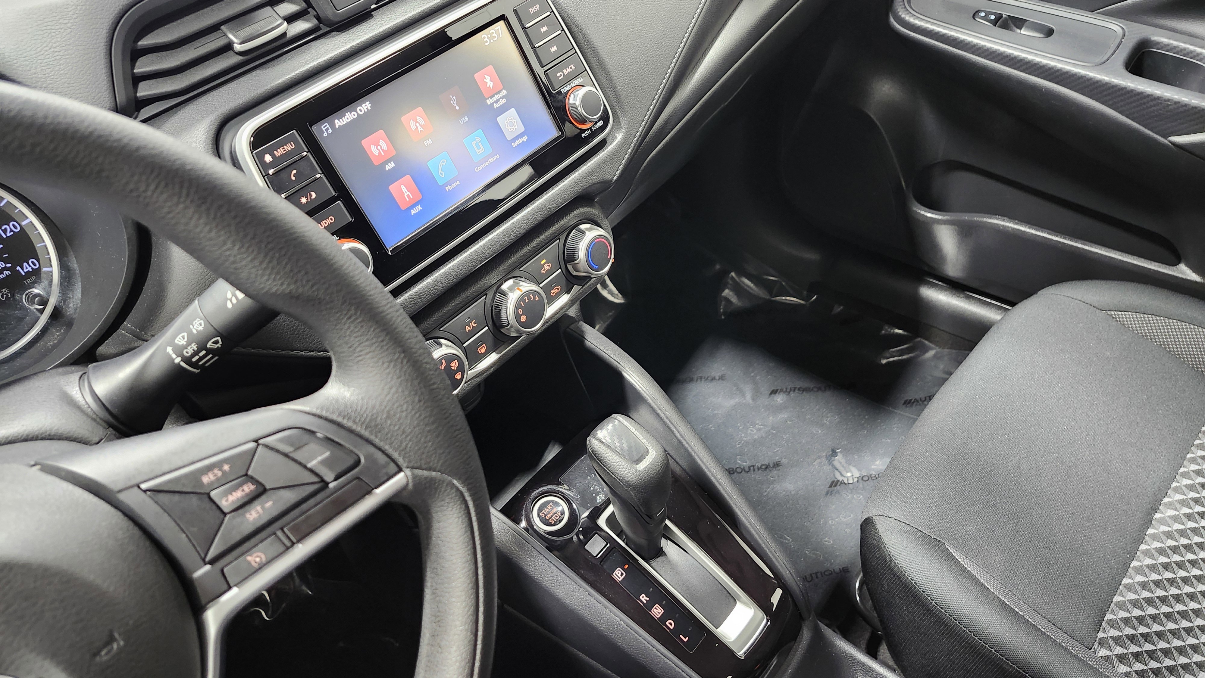 Used 2020 Nissan Versa S image 25