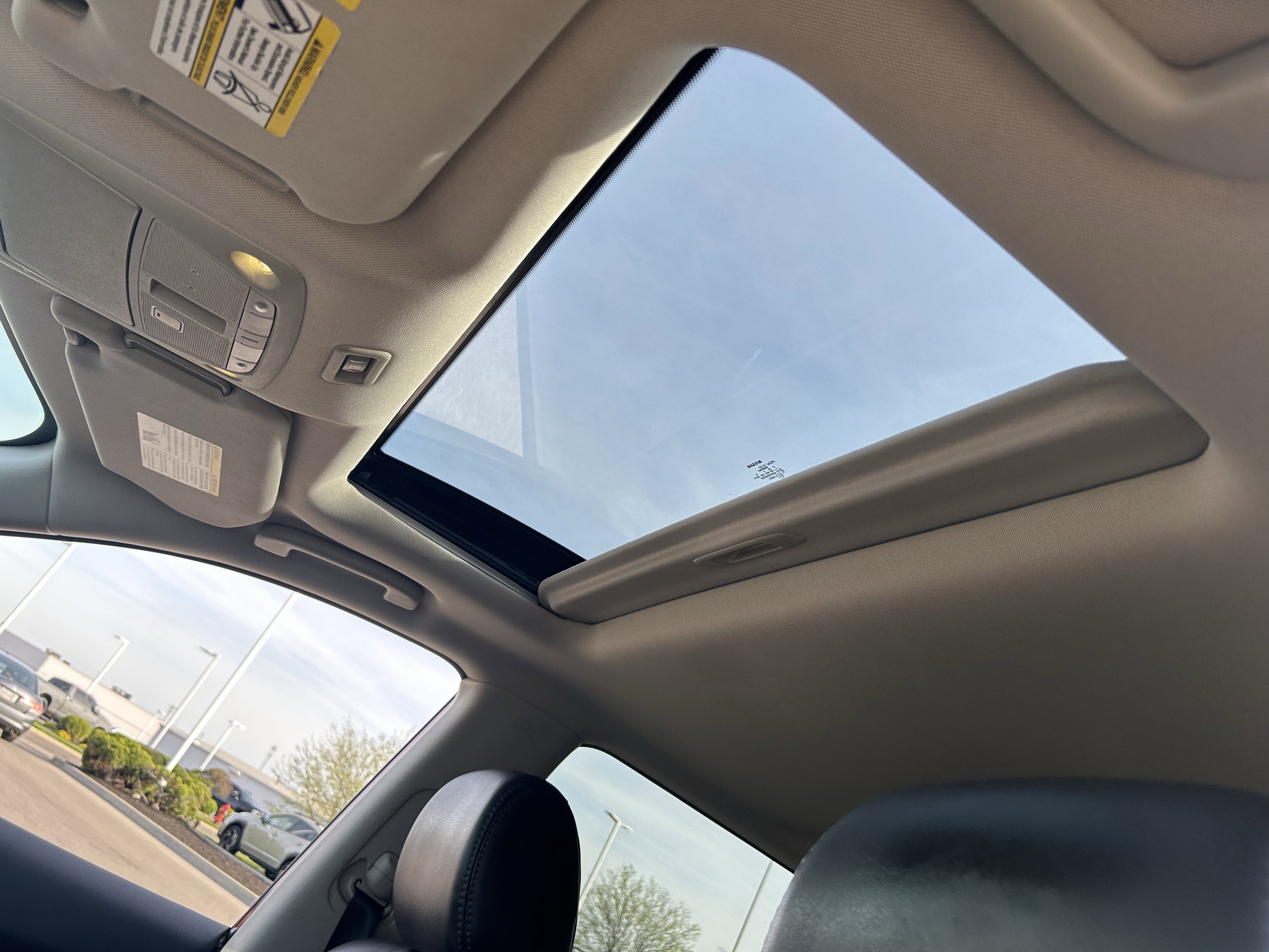 Used 2017 Nissan Pathfinder SL w/ SL Premium Package image 24