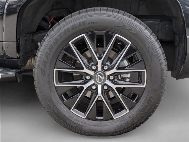 Used 2026 Lexus GX 550 w/ Accessory Package (2T) AWD/4WD image 26