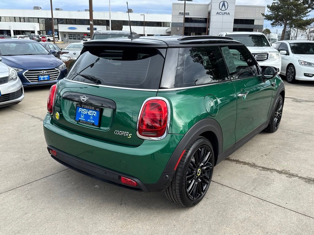 Used 2023 MINI Cooper SE image 4