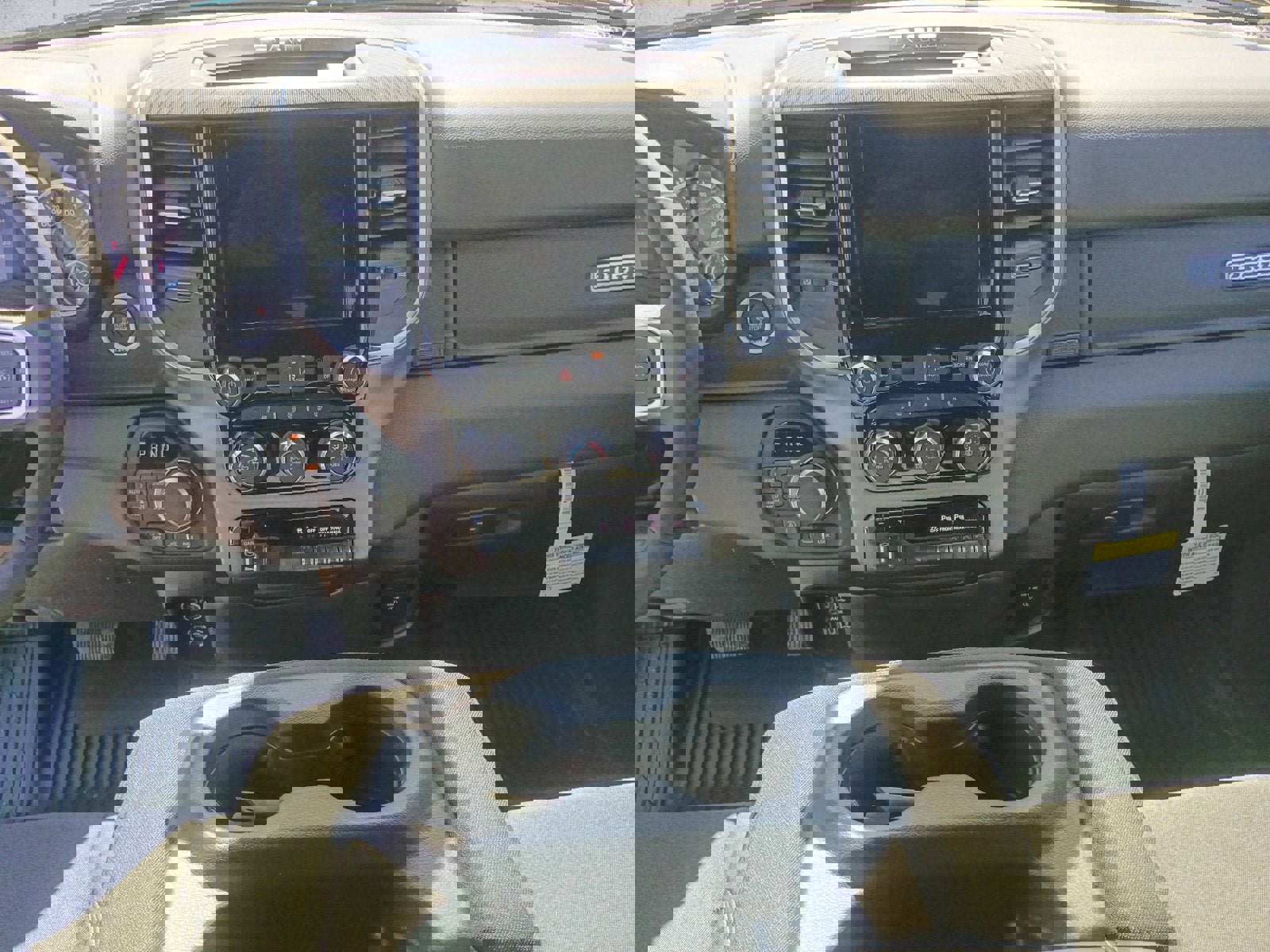 New 2026 RAM 1500 4x4 Crew Cab image 12