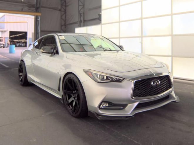Used 2017 INFINITI Q60 3.0t w/ Premium Plus Package 3.0T RWD image 3