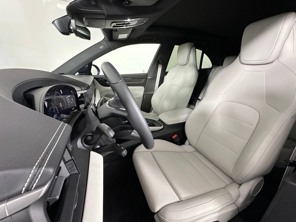 Certified 2026 Porsche Macan 4 Electric w/ Premium Package AWD/4WD image 5