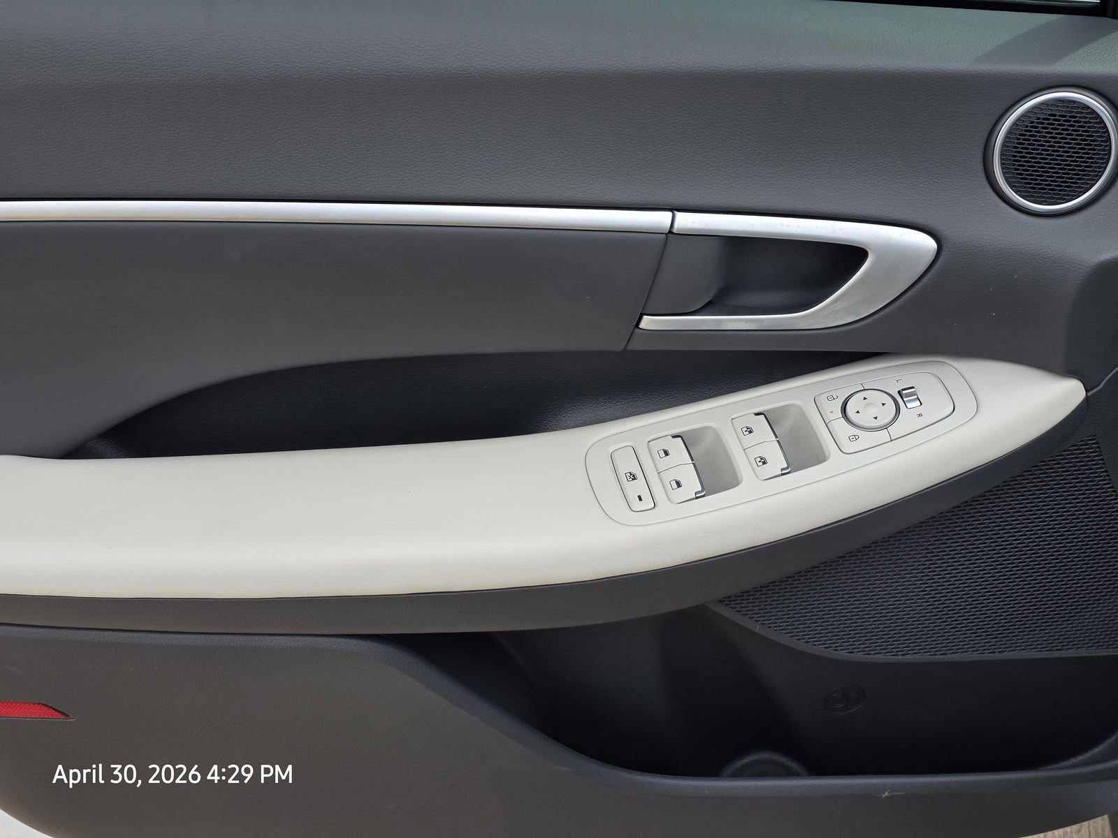 Used 2025 Hyundai Sonata SEL FWD image 14
