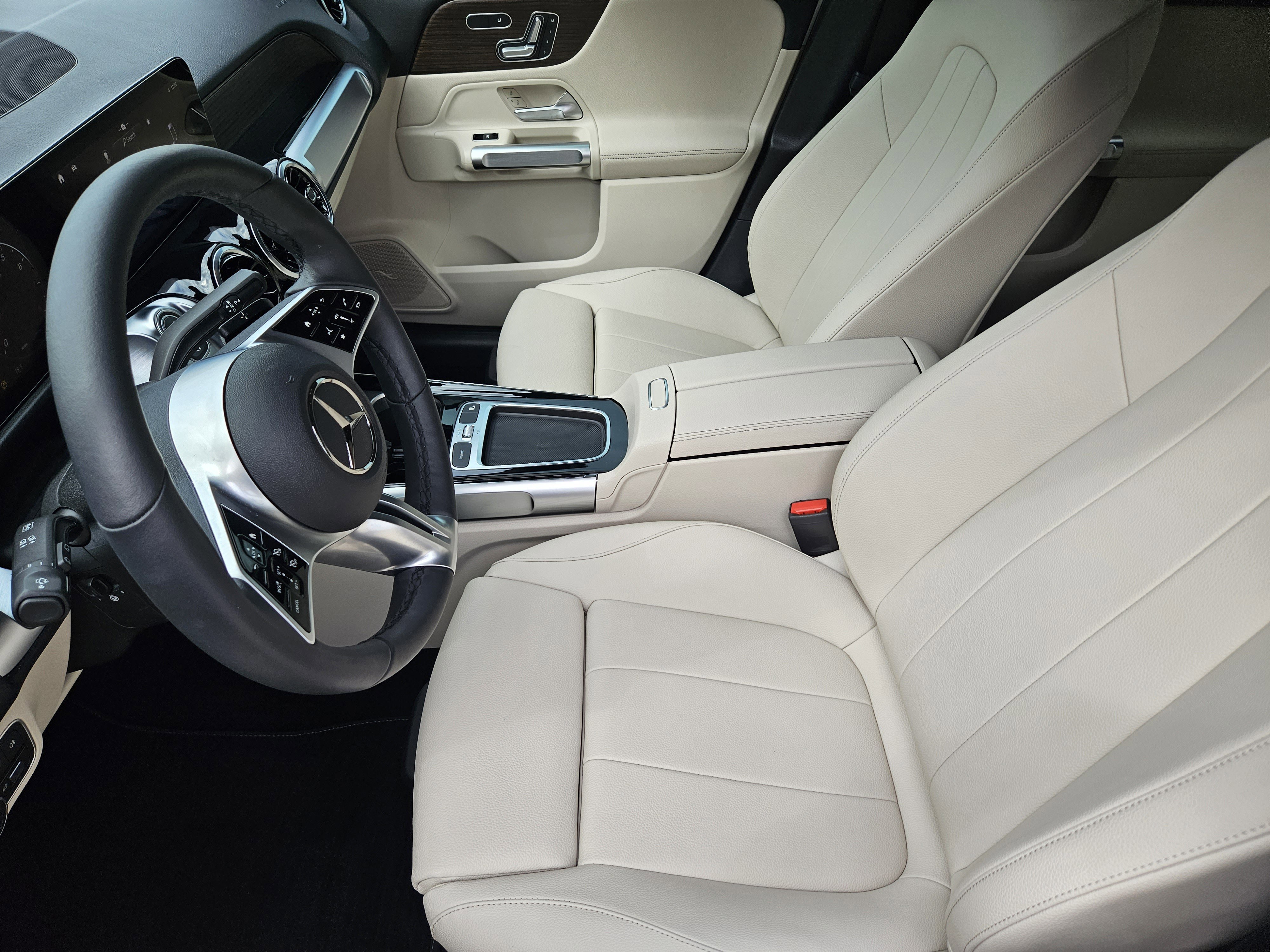 Certified 2026 Mercedes-Benz GLB 250 image 13